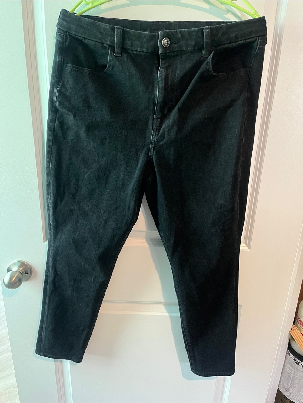 American Eagle Outfitters Women’s Skinny Jeans - Black